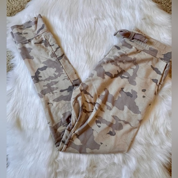 MonoB Dark Gray Bra Top and Camouflage Joggers - Picture 2 of 6